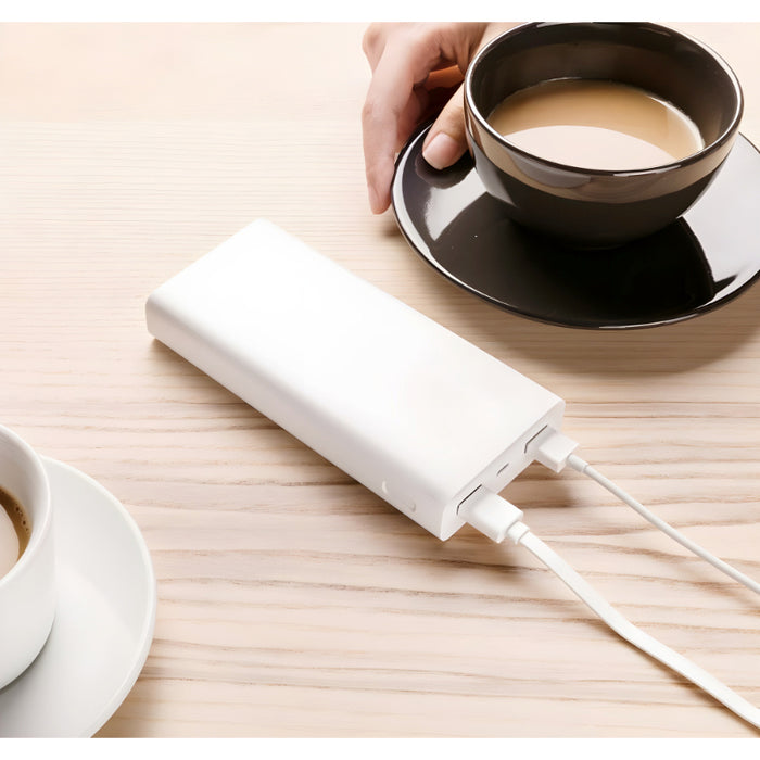 High-Capacity 20000mAh Portable Fast Charging Powerbank With Dual USB Outputs