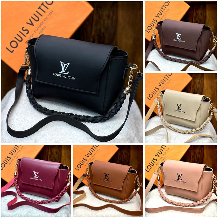 Louis vuitton AAA Quality Girls Crossbody