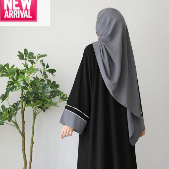 Mystical Abaya with Stoller