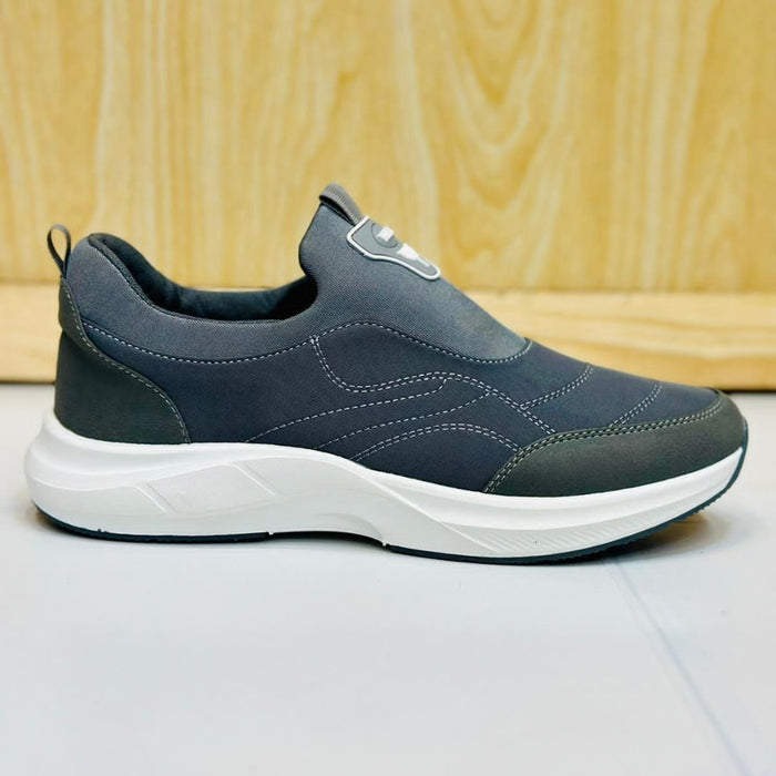 Comfortable soft sneakers for men