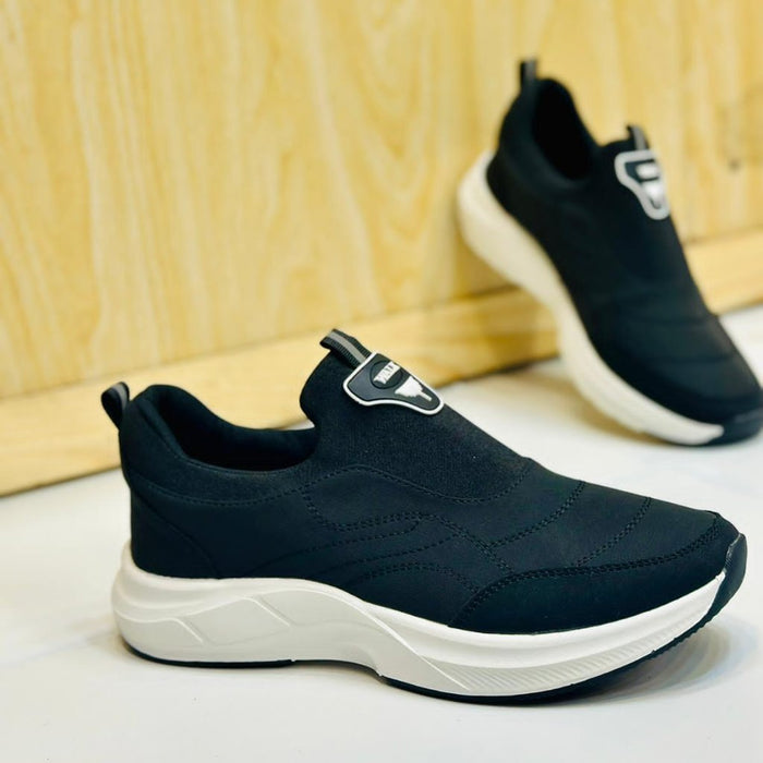 Comfortable soft sneakers for men