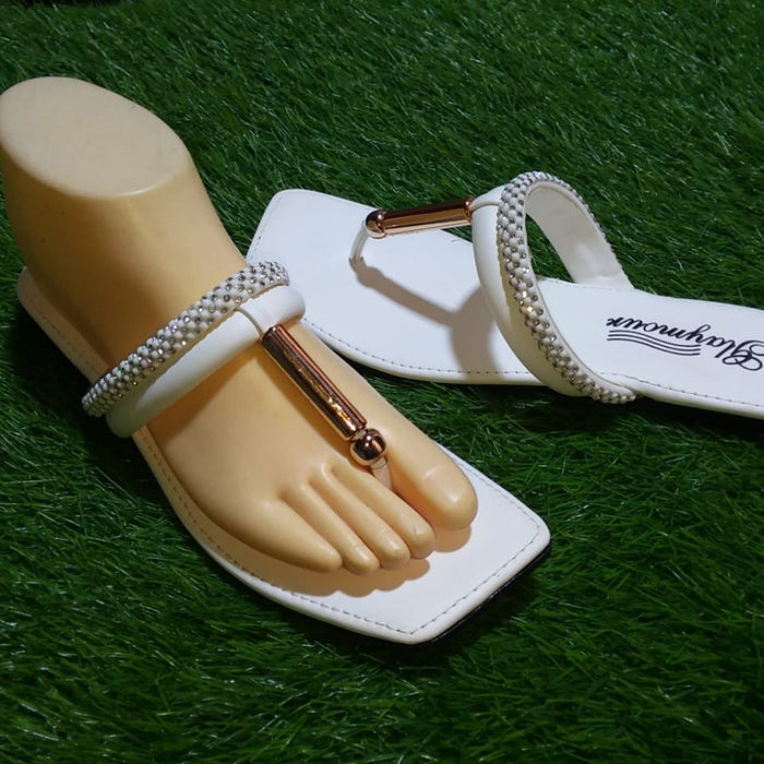 Women’s sandals collection with full size range