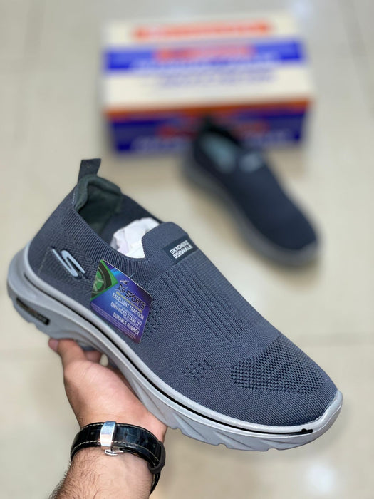 BRAND SKECHERS