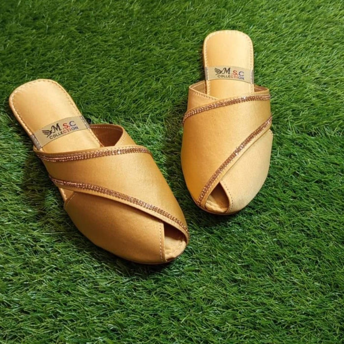 Chic sandals for women sizes 6, 7, 8, 9, and 10