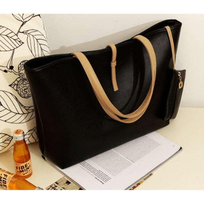 Stylish Solid Color Faux Leather Bag with Zipper Closure